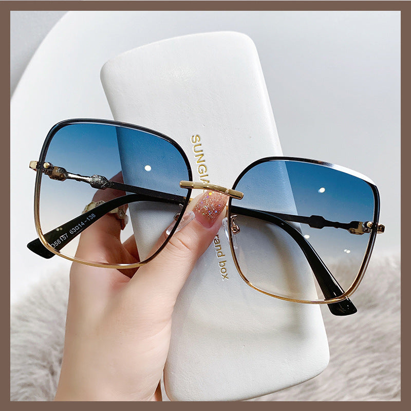 Women's Ins Square New Metal Sunglasses Retro